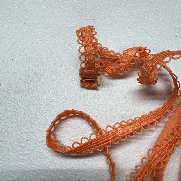 La Senza Bralette - Picture 3 of 6